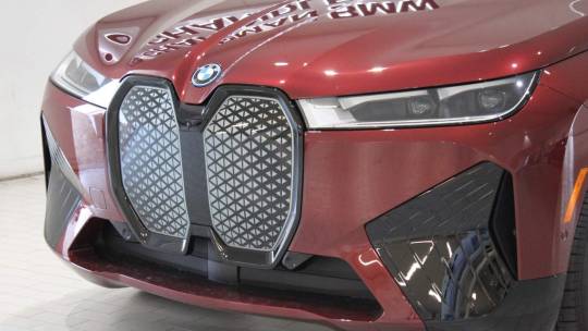 2025 BMW iX