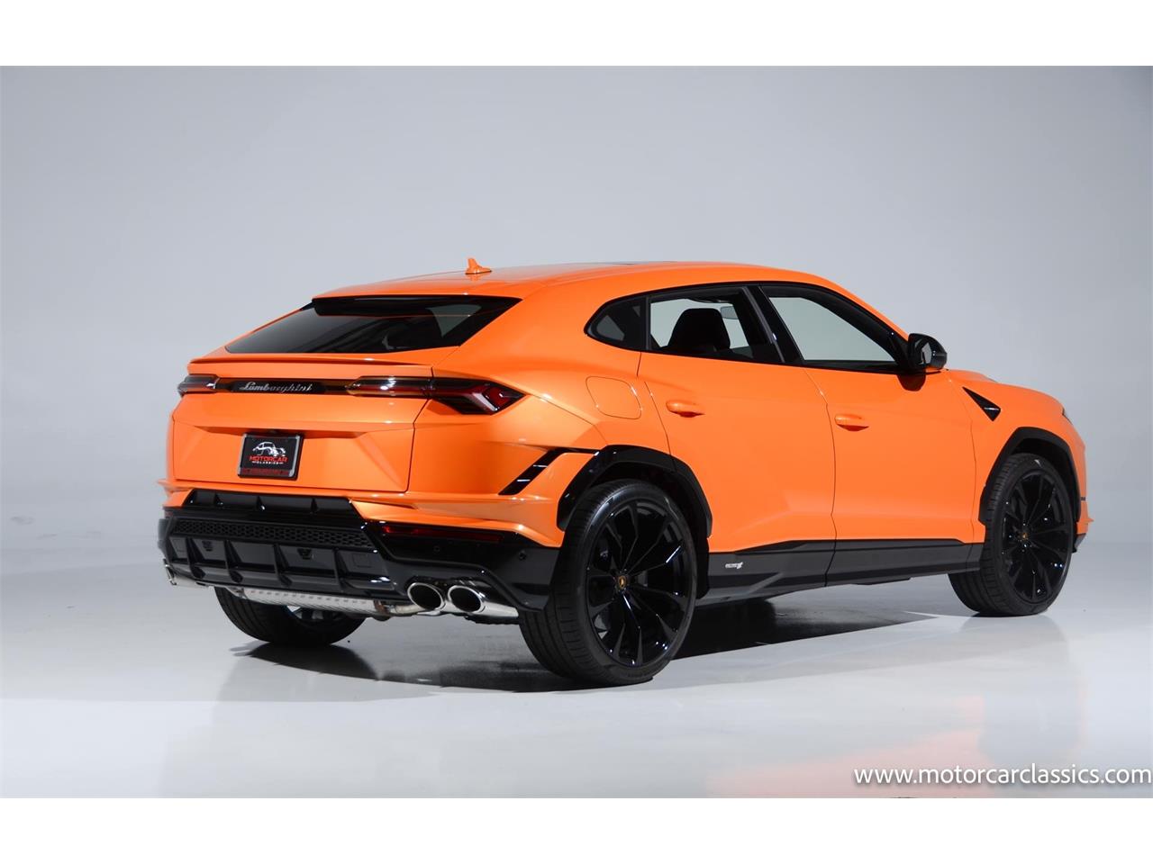 2024 lamborghini urus