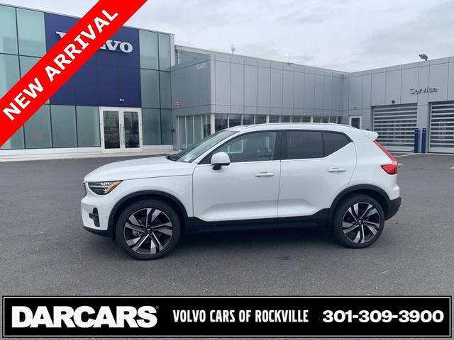 2024 volvo xc40 b5 ultimate bright theme