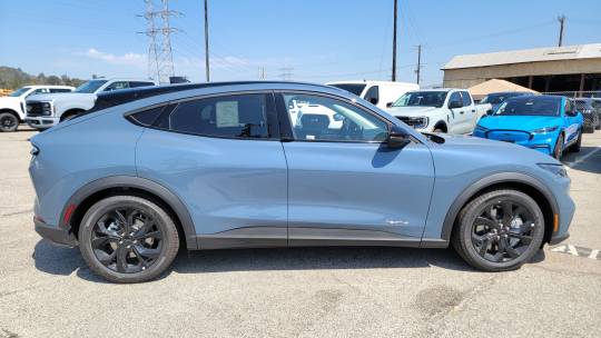 2024 Ford Mustang Mach-E