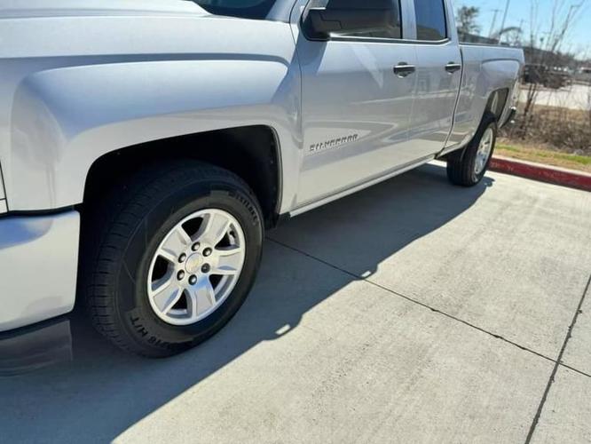 2019 chevrolet silverado 1500 limited double cab custom pickup 4d 6 1/2 ft in dallas, texas