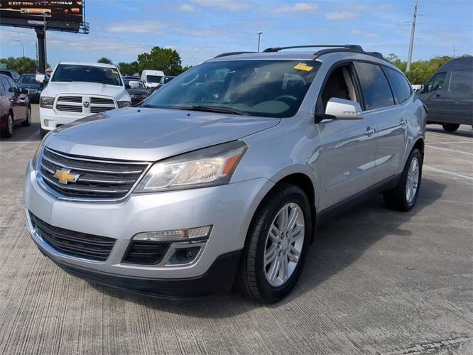 2013 chevrolet traverse lt in orlando, florida
