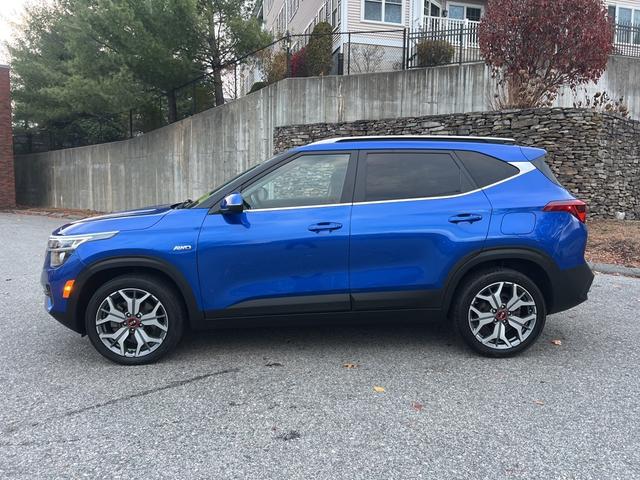 2021 kia seltos s