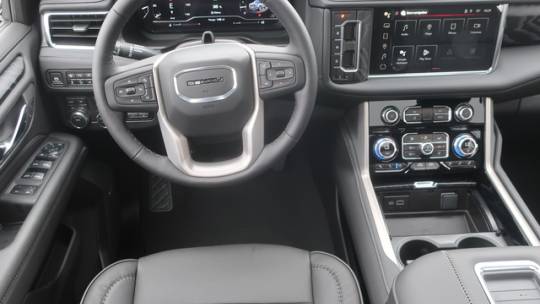 2024 GMC Yukon