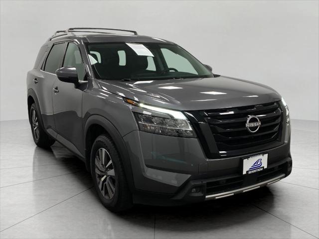 2023 nissan pathfinder sl 4wd