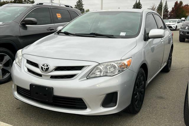 2012 toyota corolla le