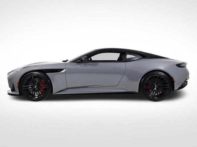 2024 aston martin db12 base