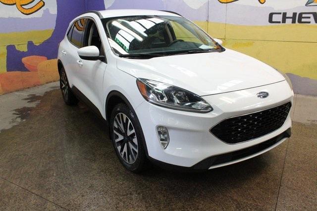 2020 ford escape sel