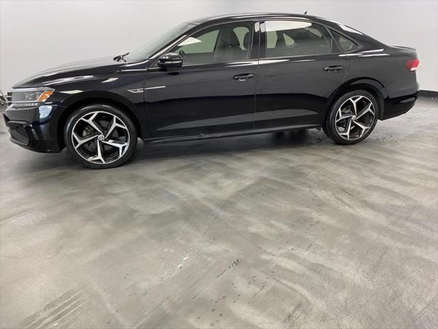 2020 volkswagen passat 2.0t r-line