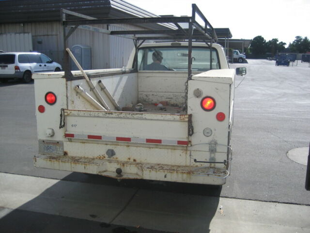 1989 ford f-250 utility pickup