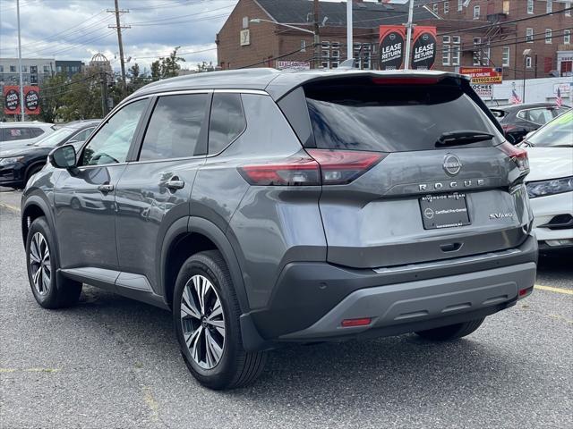 2021 nissan rogue sv