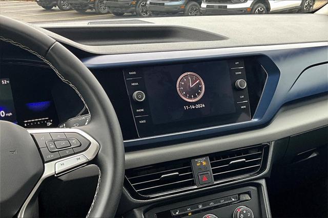 2022 volkswagen taos 1.5t se