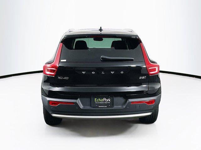 2023 volvo xc40 b5 plus bright theme