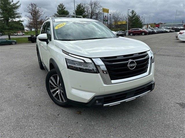2022 nissan pathfinder platinum