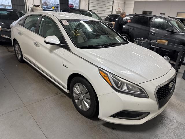 2016 hyundai sonata hybrid se
