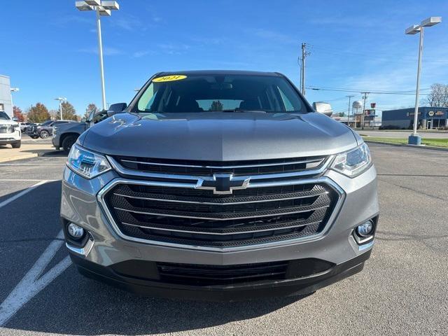 2021 chevrolet traverse lt cloth