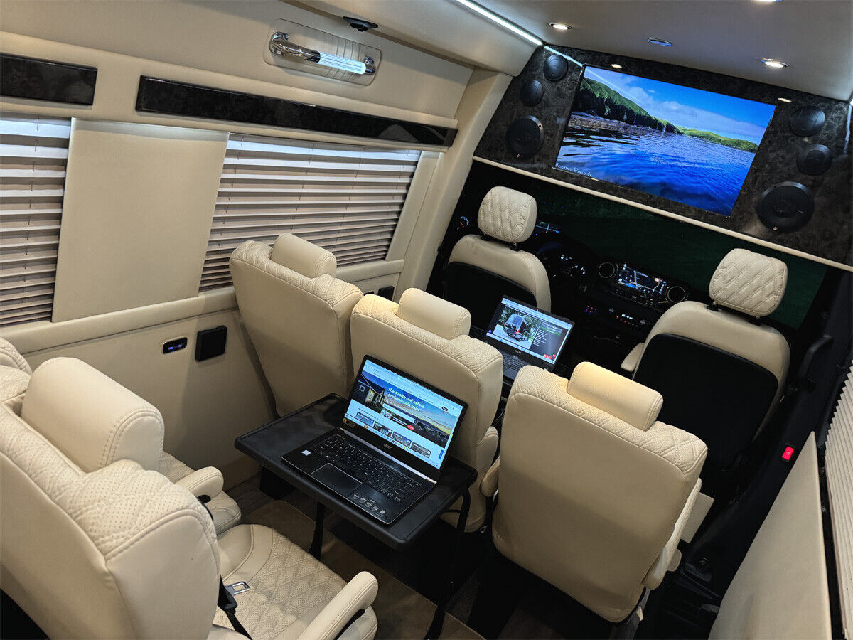2024 mercedes-benz sprinter awd 15 passenger van sprinter road liner 747