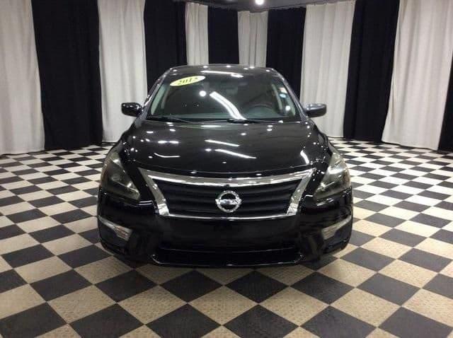 2015 nissan altima 2.5 s sedan 4d in machesney park, illinois