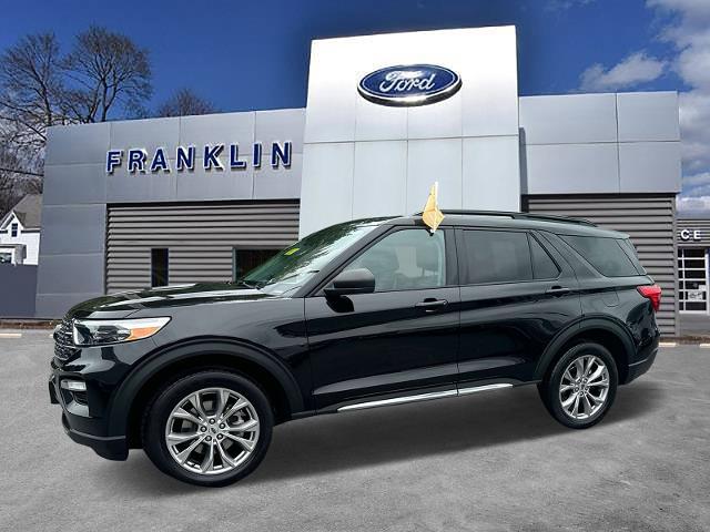 2021 ford explorer xlt