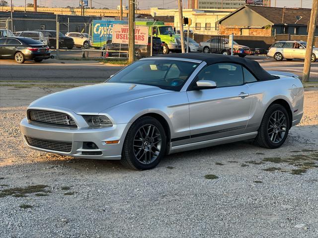 2014 ford mustang v6 premium