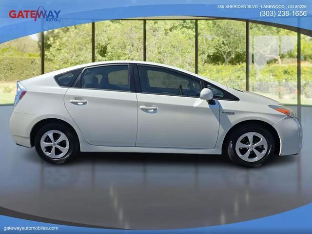 2015 toyota prius four