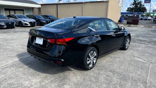 2025 Nissan Altima