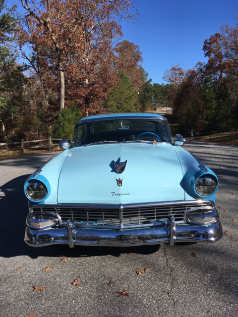1956 ford fairlane victoria beautifully restored