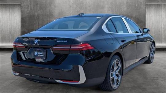 2024 BMW i5