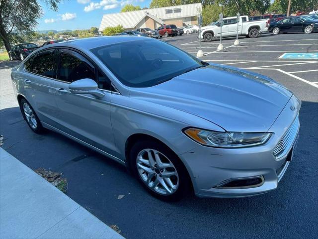 2013 ford fusion se