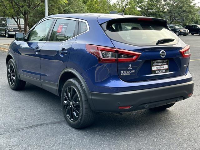 2022 nissan rogue sport s
