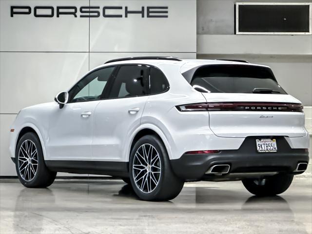 2024 porsche cayenne base (tiptronic)