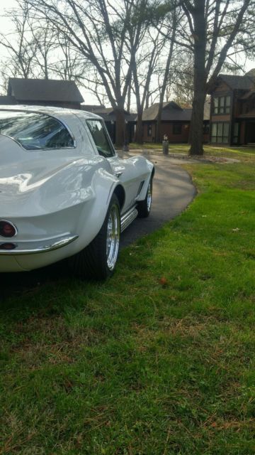 1967 corvette coupe (big block car)