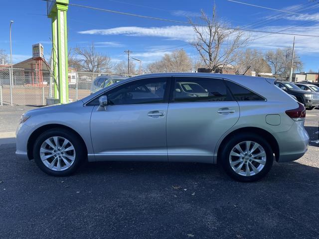 2014 toyota venza le