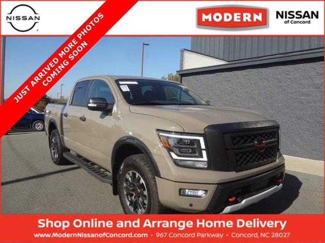 2024 nissan titan pro-4x