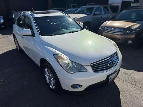 2010 infiniti ex35