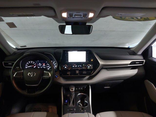 2020 toyota highlander xle