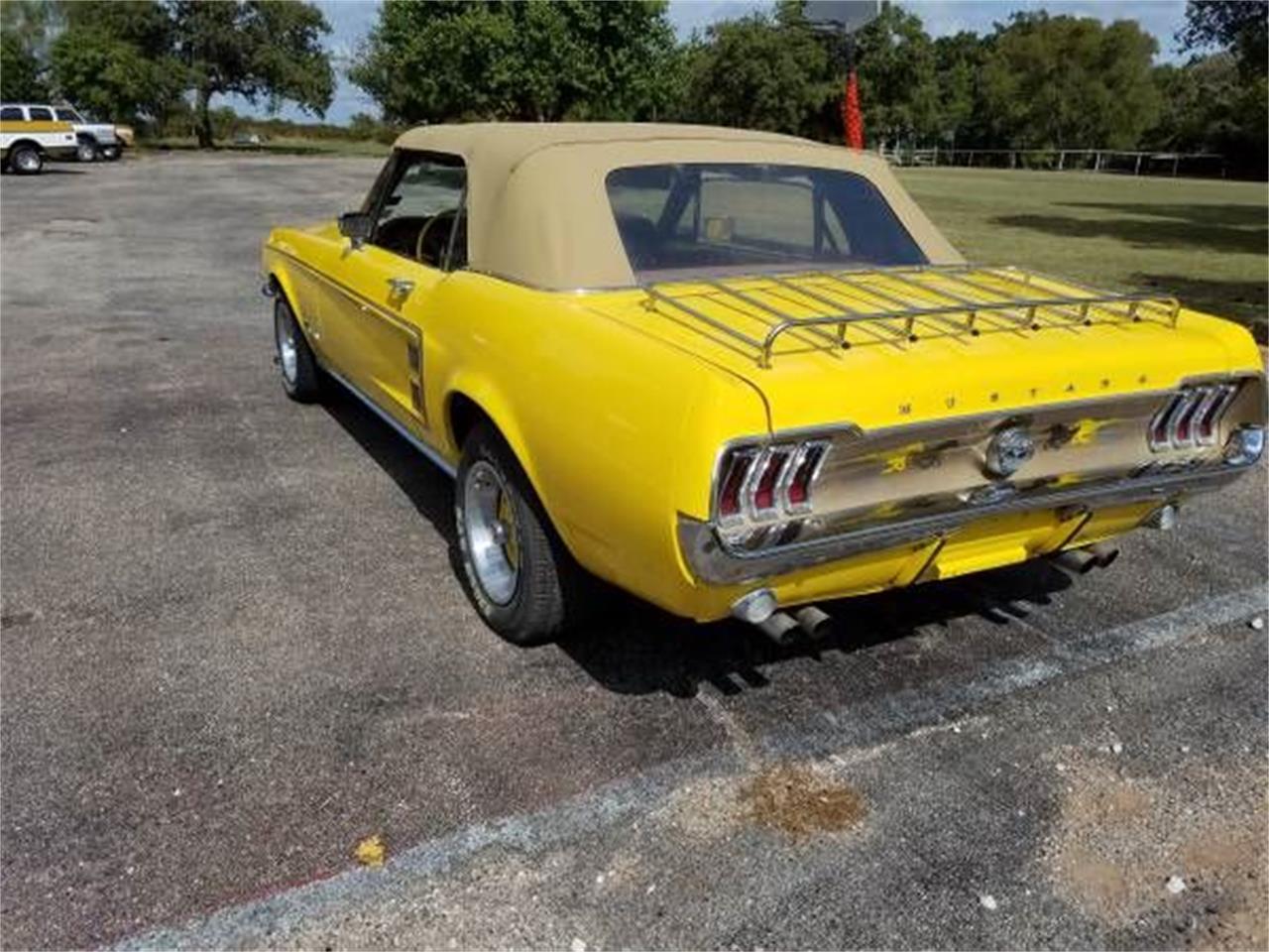 1967 ford mustang