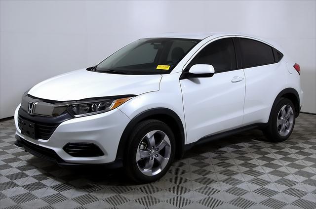 2022 honda hr-v lx