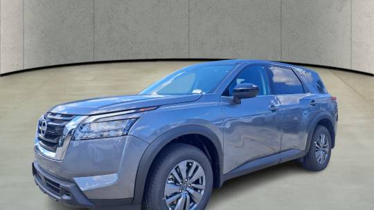 2024 Nissan Pathfinder s