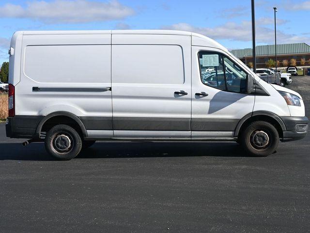 2023 ford transit-250 base