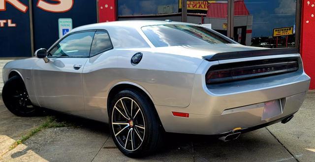 2014 dodge challenger r/t