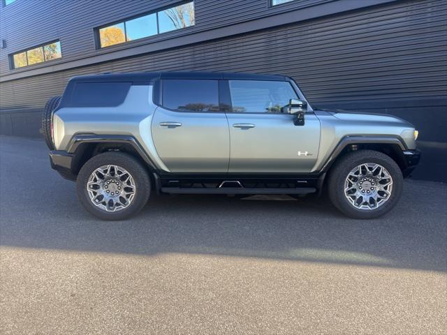 2024 gmc hummer ev suv 3x