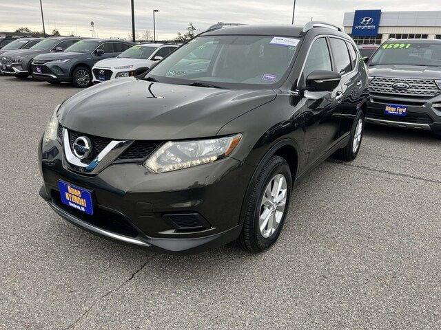 2015 nissan rogue sv in westbrook, maine