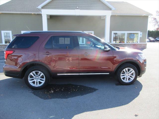 2018 ford explorer xlt