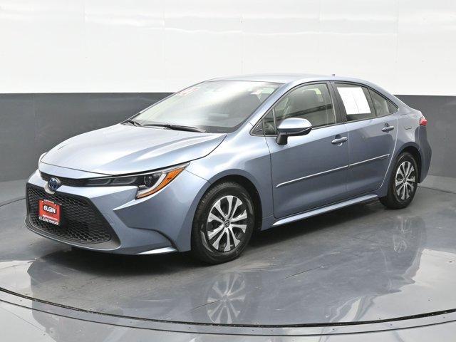 2022 toyota corolla hybrid le