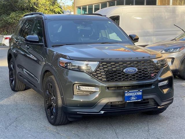 2022 ford explorer st