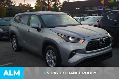 2022 toyota highlander le in florence, south carolina
