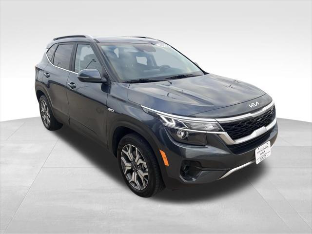 2022 kia seltos ex