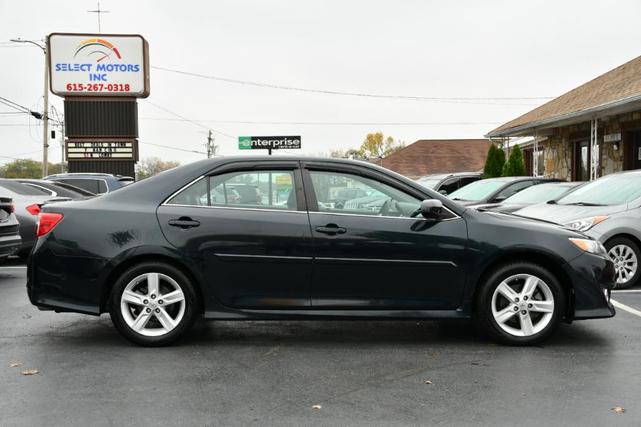 2013 toyota camry se