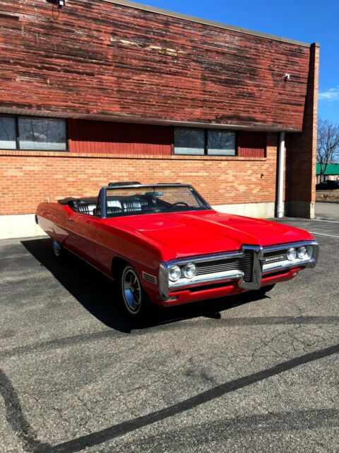 red convertible 2dr coupe 1968 pontiac bonneville w/ 35,094 miles